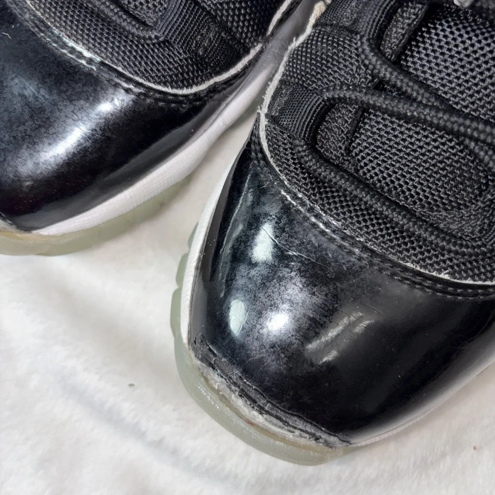 Jordan 11 see usps